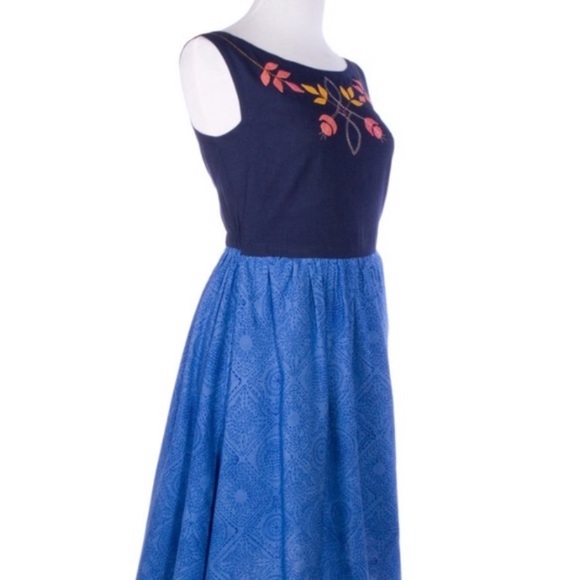 SOLD Mata Traders Floral Embriodered Dress SOLD - Picture 6 of 8